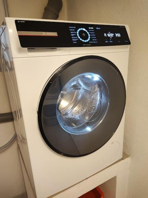 -stadthaus Ida- Mit Grosser Dachterasse, Am Schlosspark, Luftkurort Kisslegg, Boxspringbetten, Kaffeevollautomat, Smarttv, Familienfreundlich, Grosszuegig, Zentral Kisslegg