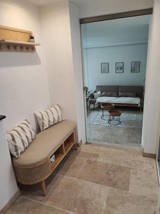 -stadthaus Ida- Mit Grosser Dachterasse, Am Schlosspark, Luftkurort Kisslegg, Boxspringbetten, Kaffeevollautomat, Smarttv, Familienfreundlich, Grosszuegig, Zentral *