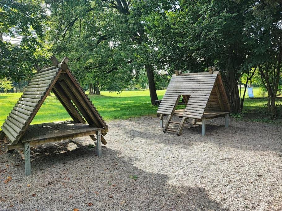 -stadthaus Ida- Mit Grosser Dachterasse, Am Schlosspark, Luftkurort Kisslegg, Boxspringbetten, Kaffeevollautomat, Smarttv, Familienfreundlich, Grosszuegig, Zentral * Kisslegg