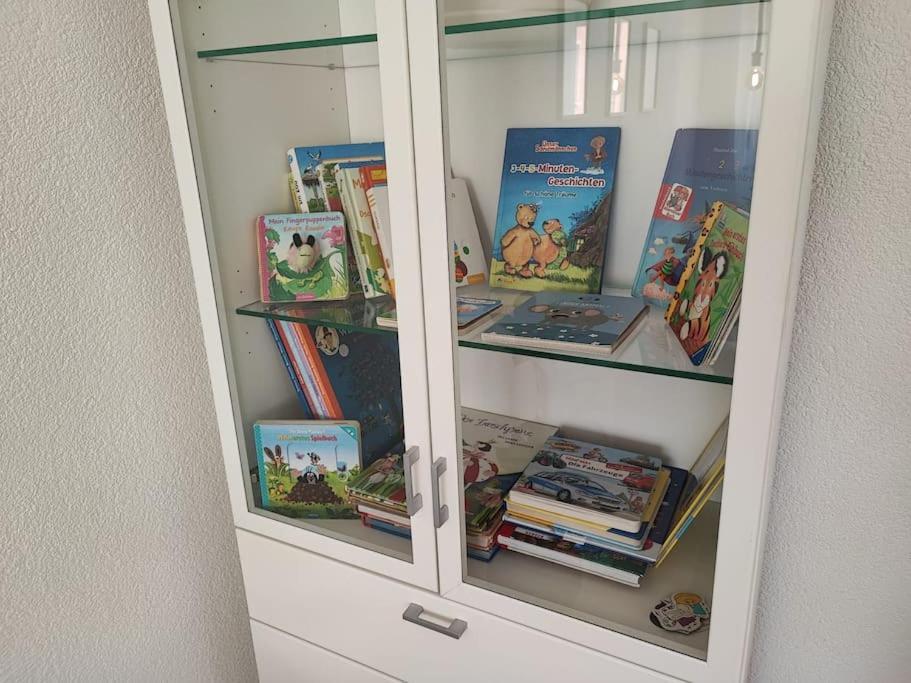 Holiday home -stadthaus Ida- Mit Grosser Dachterasse, Am Schlosspark, Luftkurort Kisslegg, Boxspringbetten, Kaffeevollautomat, Smarttv, Familienfreundlich, Grosszuegig, Zentral Kisslegg