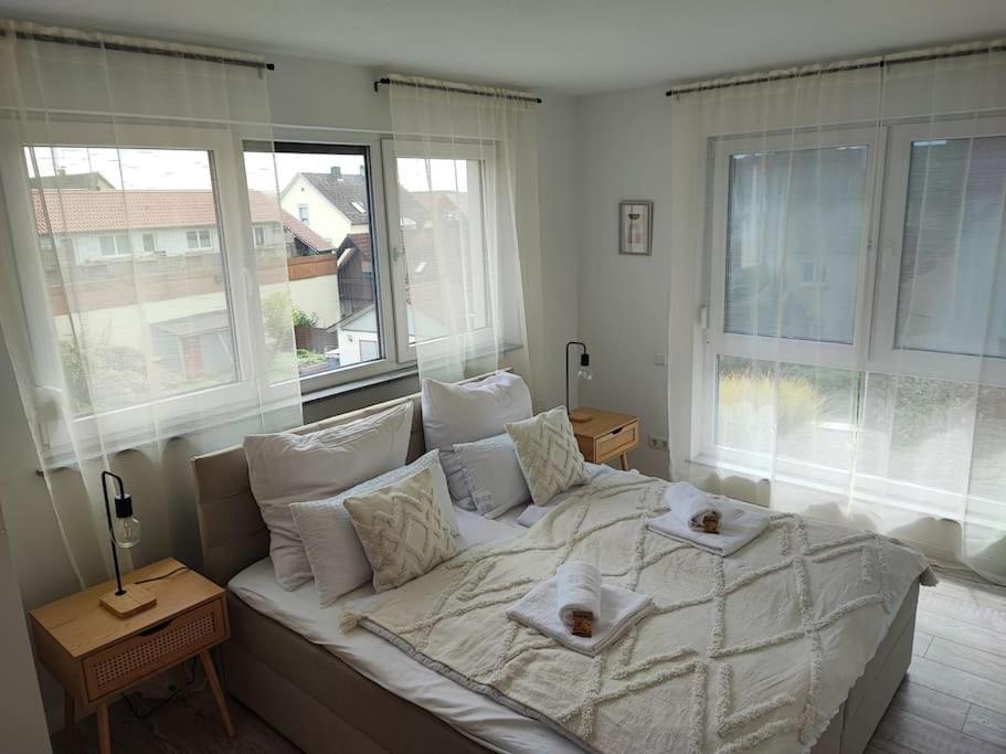 Holiday home -stadthaus Ida- Mit Grosser Dachterasse, Am Schlosspark, Luftkurort Kisslegg, Boxspringbetten, Kaffeevollautomat, Smarttv, Familienfreundlich, Grosszuegig, Zentral