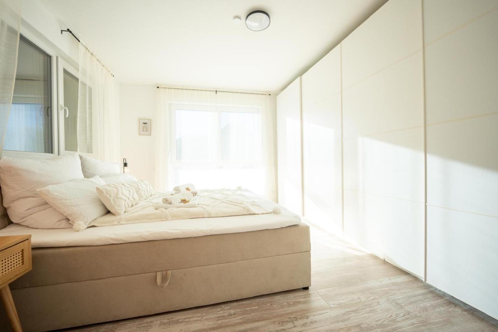 -stadthaus Ida- Mit Grosser Dachterasse, Am Schlosspark, Luftkurort Kisslegg, Boxspringbetten, Kaffeevollautomat, Smarttv, Familienfreundlich, Grosszuegig, Zentral Holiday home Kisslegg